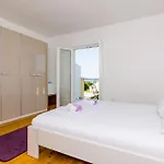 & Mazdin Apartment Banici