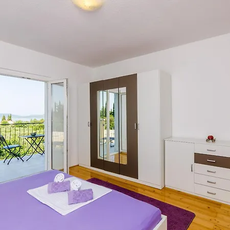 & Mazdin Appartement Banići